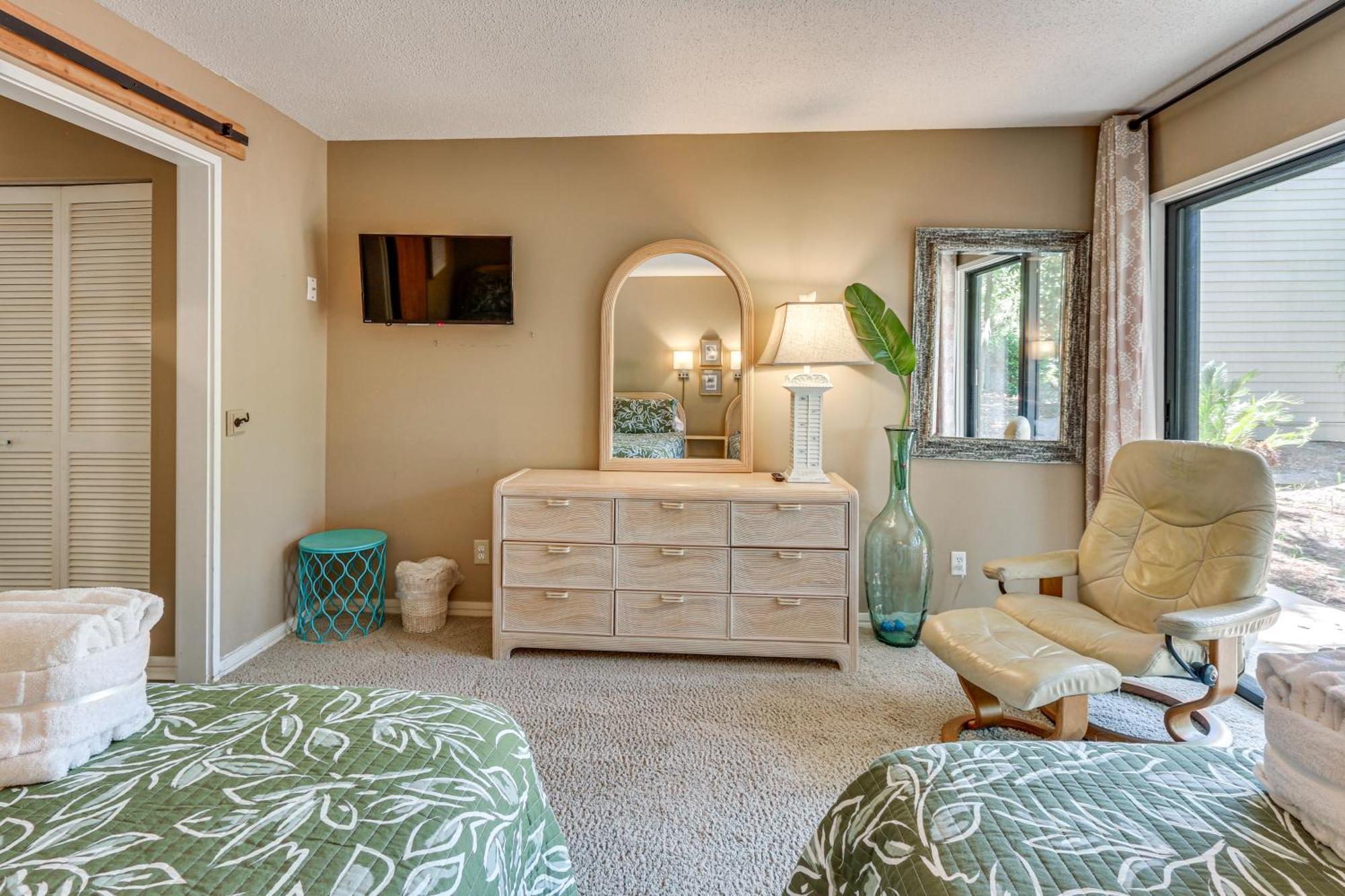 Modern Hilton Head Retreat Walk To Beach And Golf! Île de Hilton-Head Extérieur photo