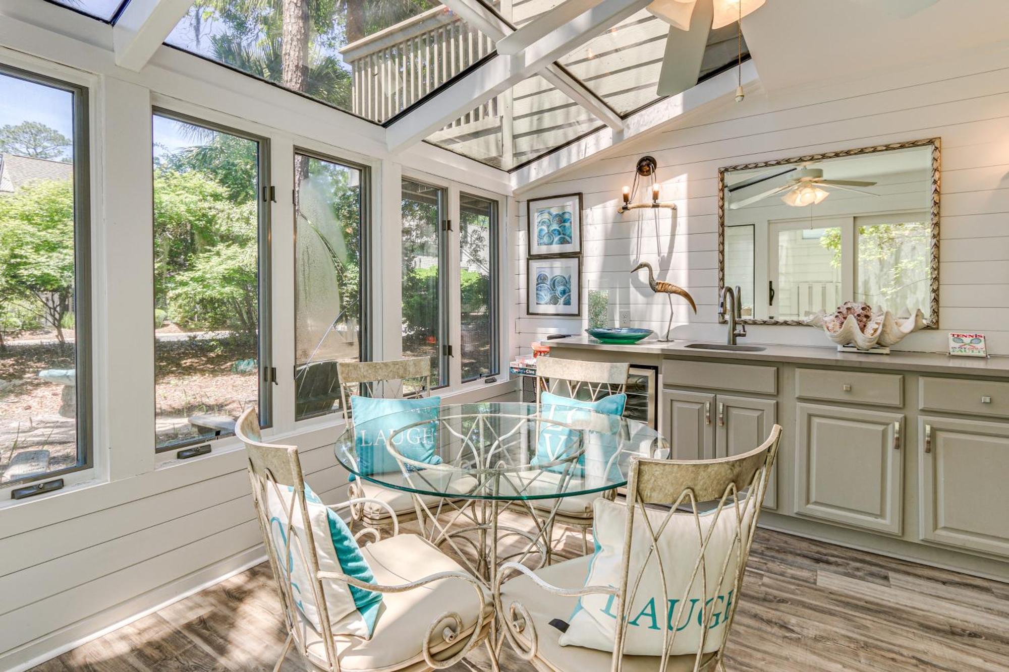 Modern Hilton Head Retreat Walk To Beach And Golf! Île de Hilton-Head Extérieur photo