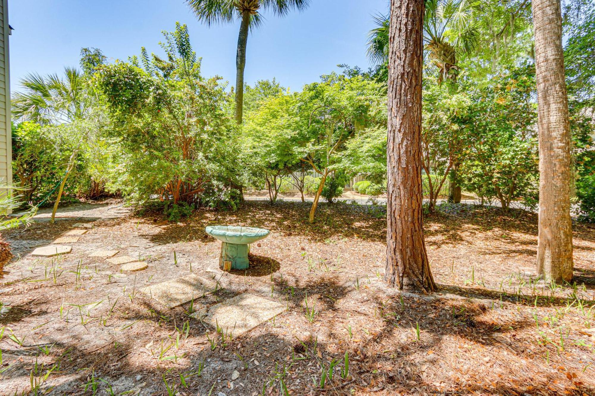 Modern Hilton Head Retreat Walk To Beach And Golf! Île de Hilton-Head Extérieur photo